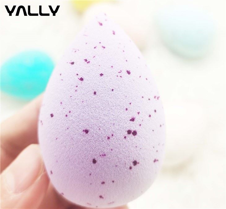 Sponża tal-blender tal-għamla tal-irħam maġiku